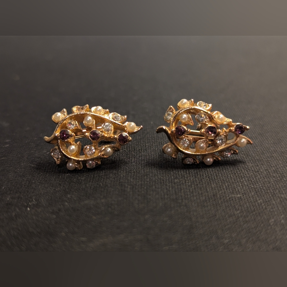 Vintage 1950's Gold-Tone Gems Women's Earrings